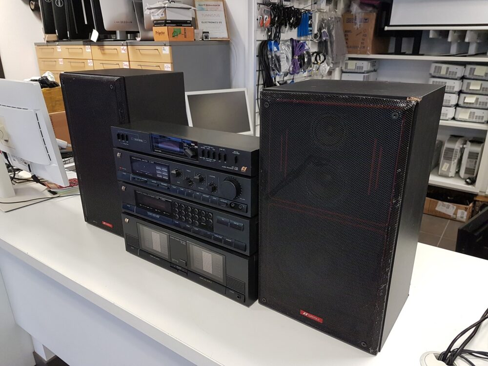 Sansui stereo set