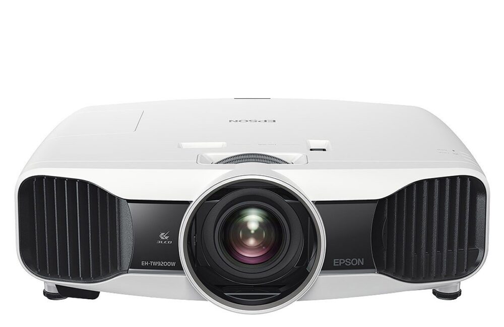 Powerful projector Epson EH-TW9200