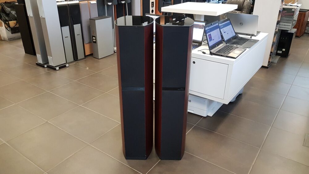 Jamo 707i floorstanding speakers
