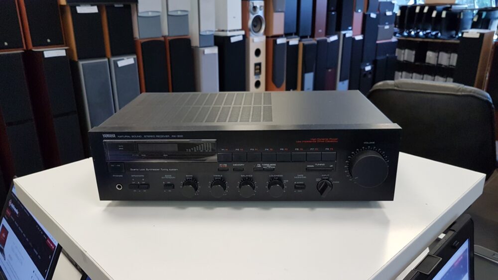 Yamaha RX-300