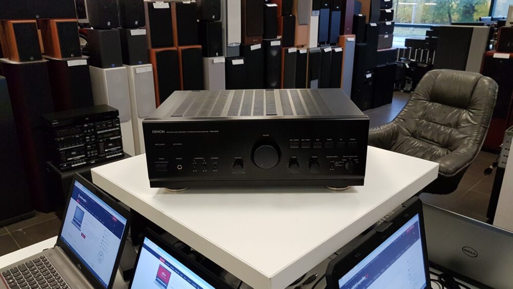 Denon PMA-925R amplifier