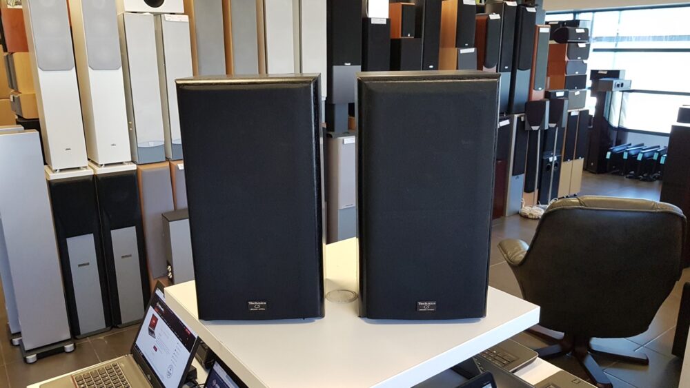 Technics SB-CS75 bookshelf speakers