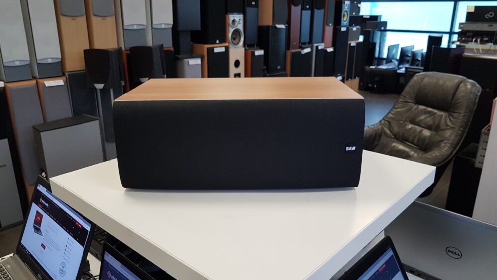 B&W LCR60 S3 center speaker
