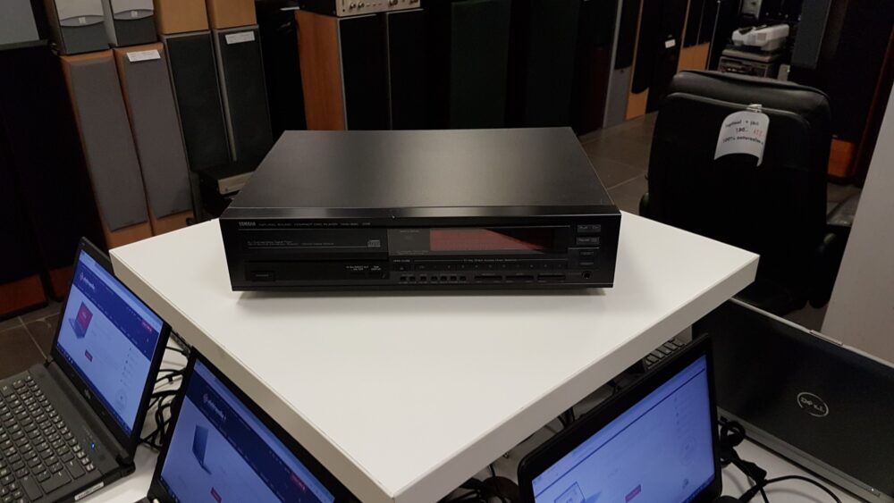 CD-player Yamaha CDX-920