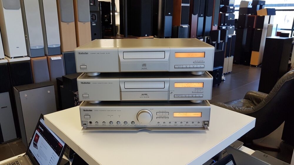 Technics E10 stereoset