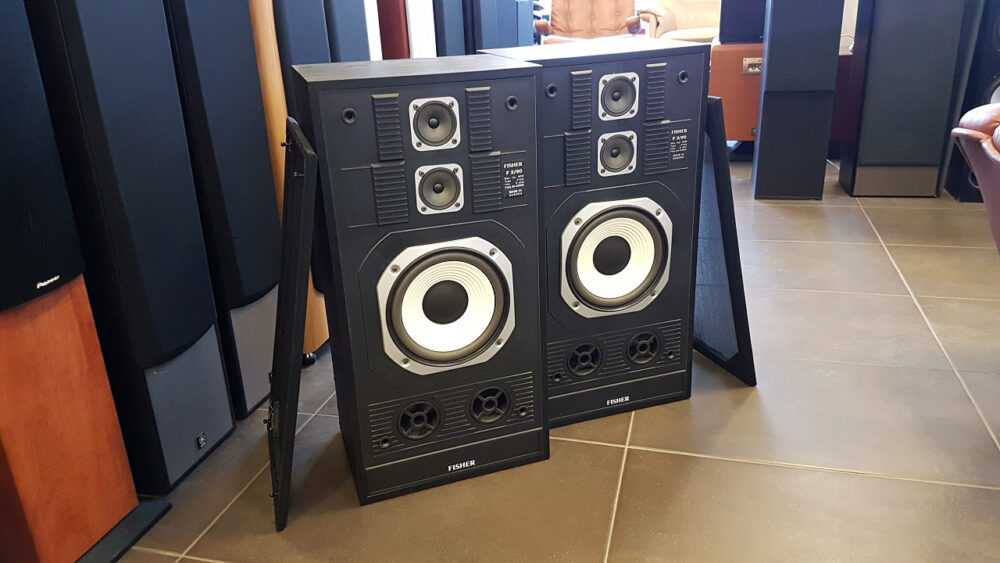 Retro speakers Fisher F3/90
