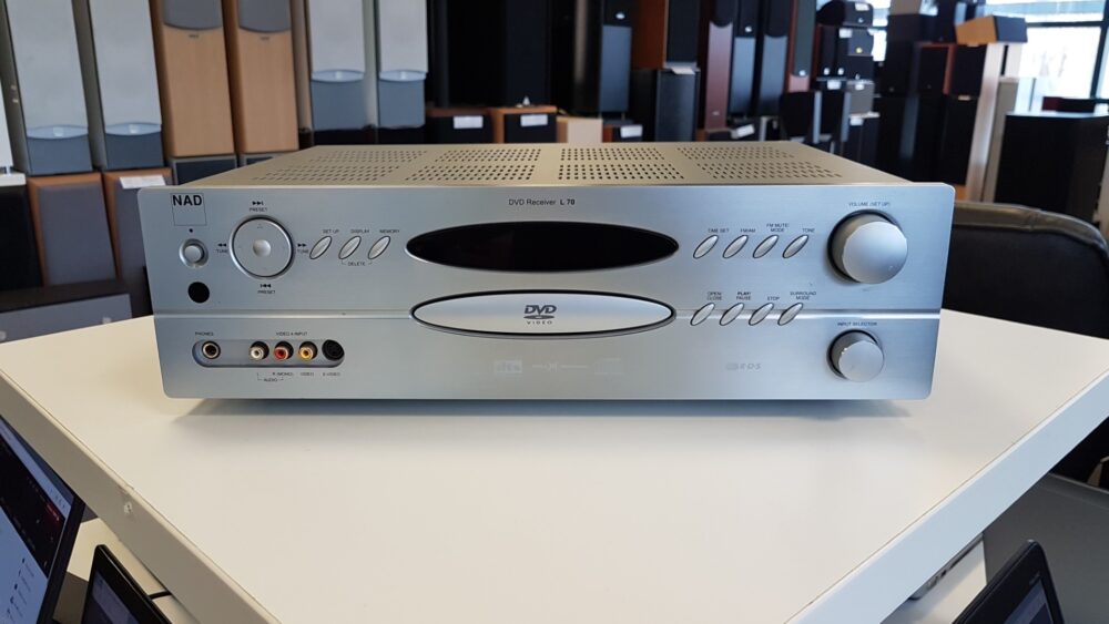 NAD L70 DVD receiver