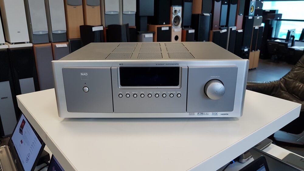 NAD M15 surround AV preamplifier