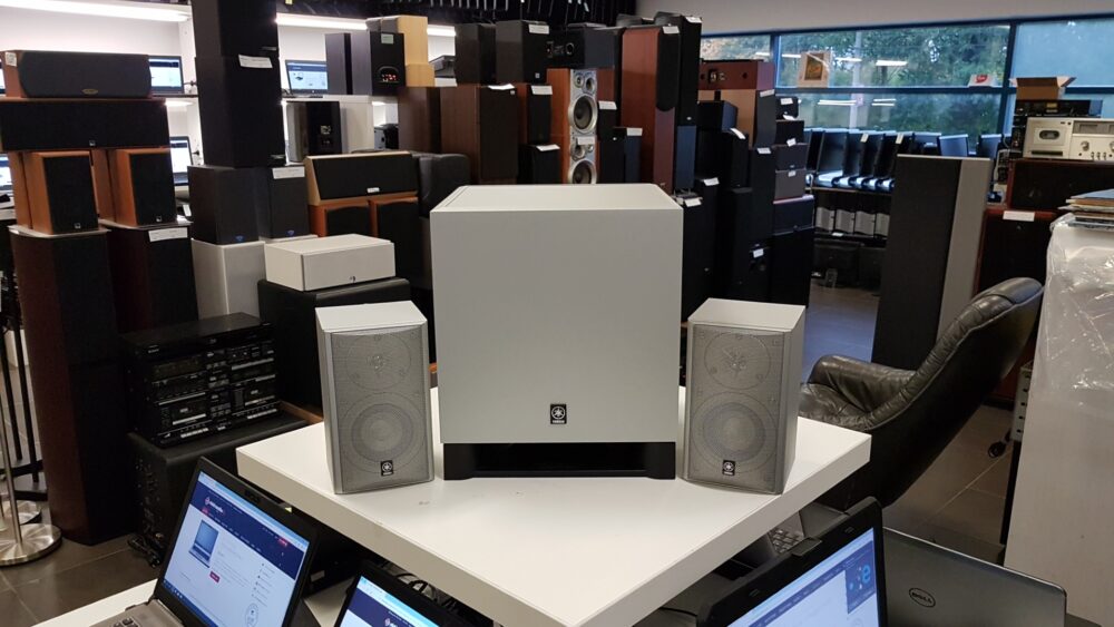Yamaha NS-P440 2.1