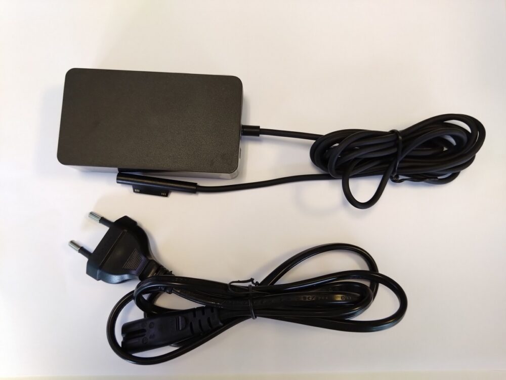Microsoft Surface Laptop charger, model 1800, 44W