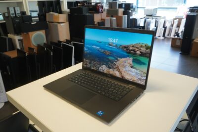 Dell Latitude 7520