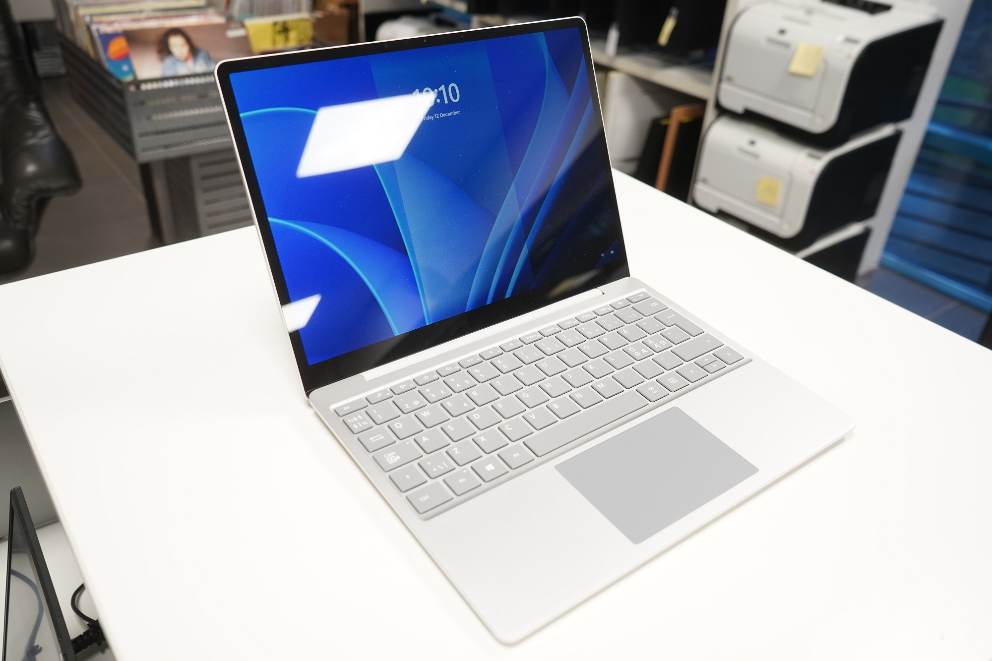 Microsoft Surface Go 1943, defective laptop - Image 4