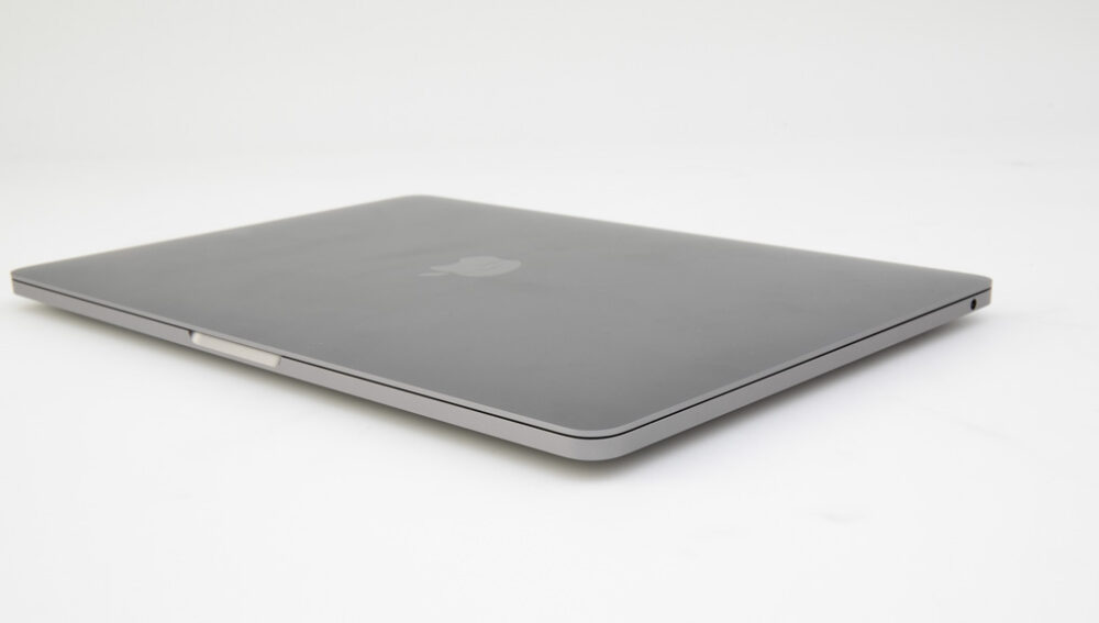 Apple MacBook Pro i5 (13-inch, 2020)