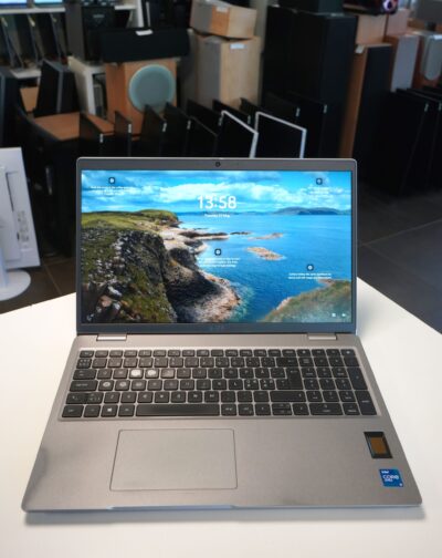 Dell Precision 3560
