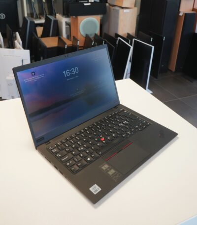 Lenovo Thinkpad X1 Carbon Gen 8 i7 touch