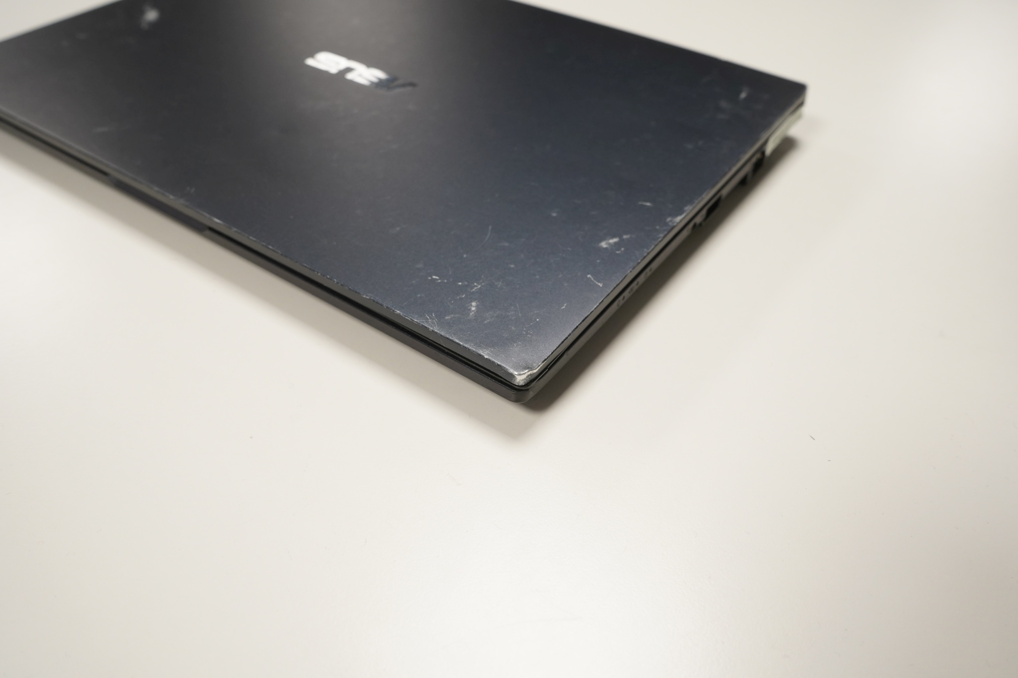 Asus ExpertBook B1400CEAE - Image 3